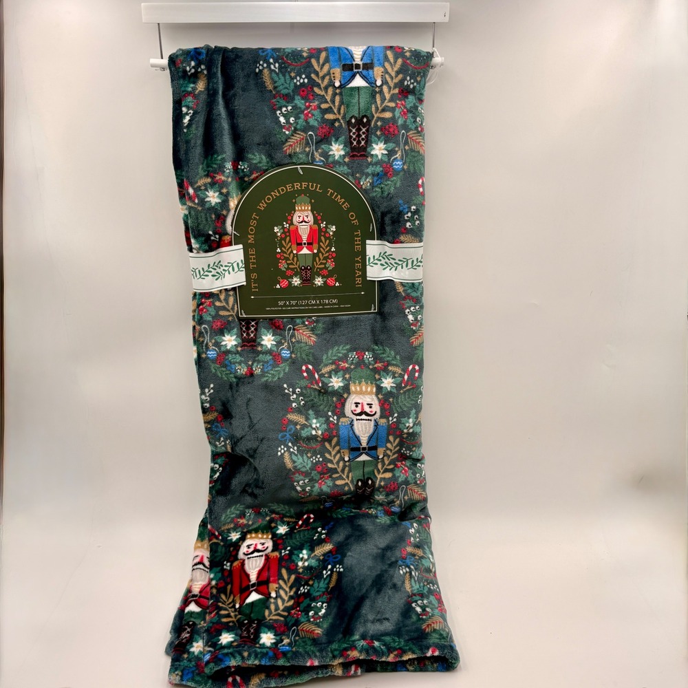 Nutcracker Christmas Holiday Plush Throw Blanket Green Wreath Candy Cane 50x70